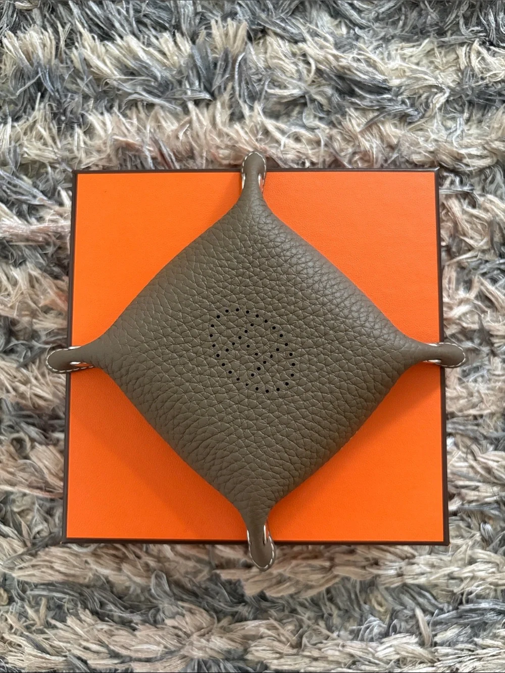 Hermès Mises et Relances H Evelyne Mini Change Tray Brown New In Box